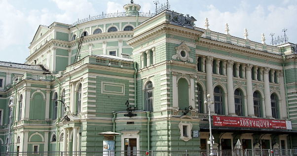 Teatro Mariinsky - San Pietroburgo — Sankt-Peterburg