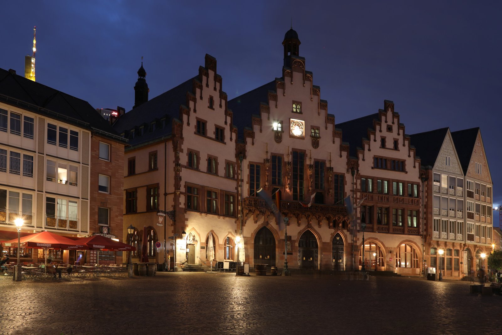 Römerberg - La piazza principale di Francoforte - Frankfurt am Main | Secret World Trip Planner