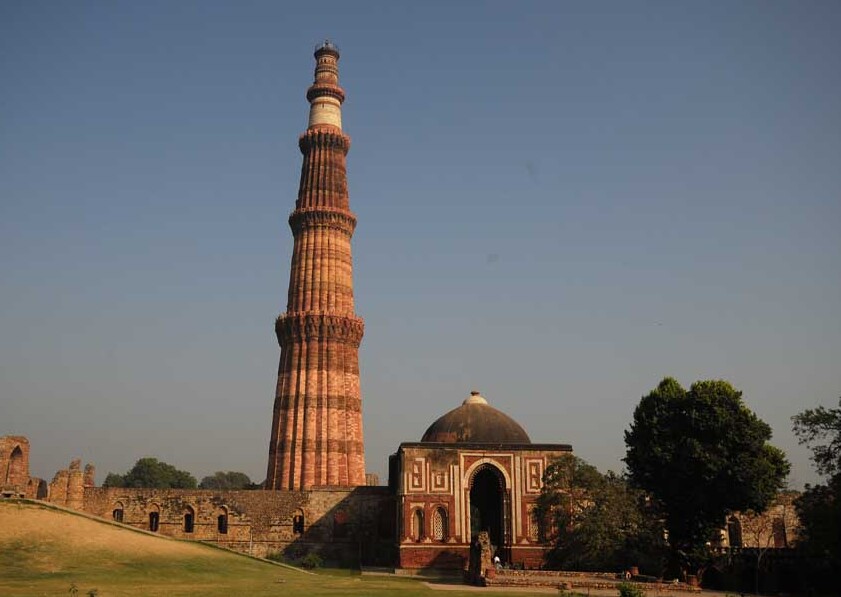 Qutub Minar - le plus haut minaret de Delhi — New Delhi