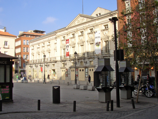 Place Sainte-Anne dans le centre de Madrid - Madrid | Secret World Trip Planner
