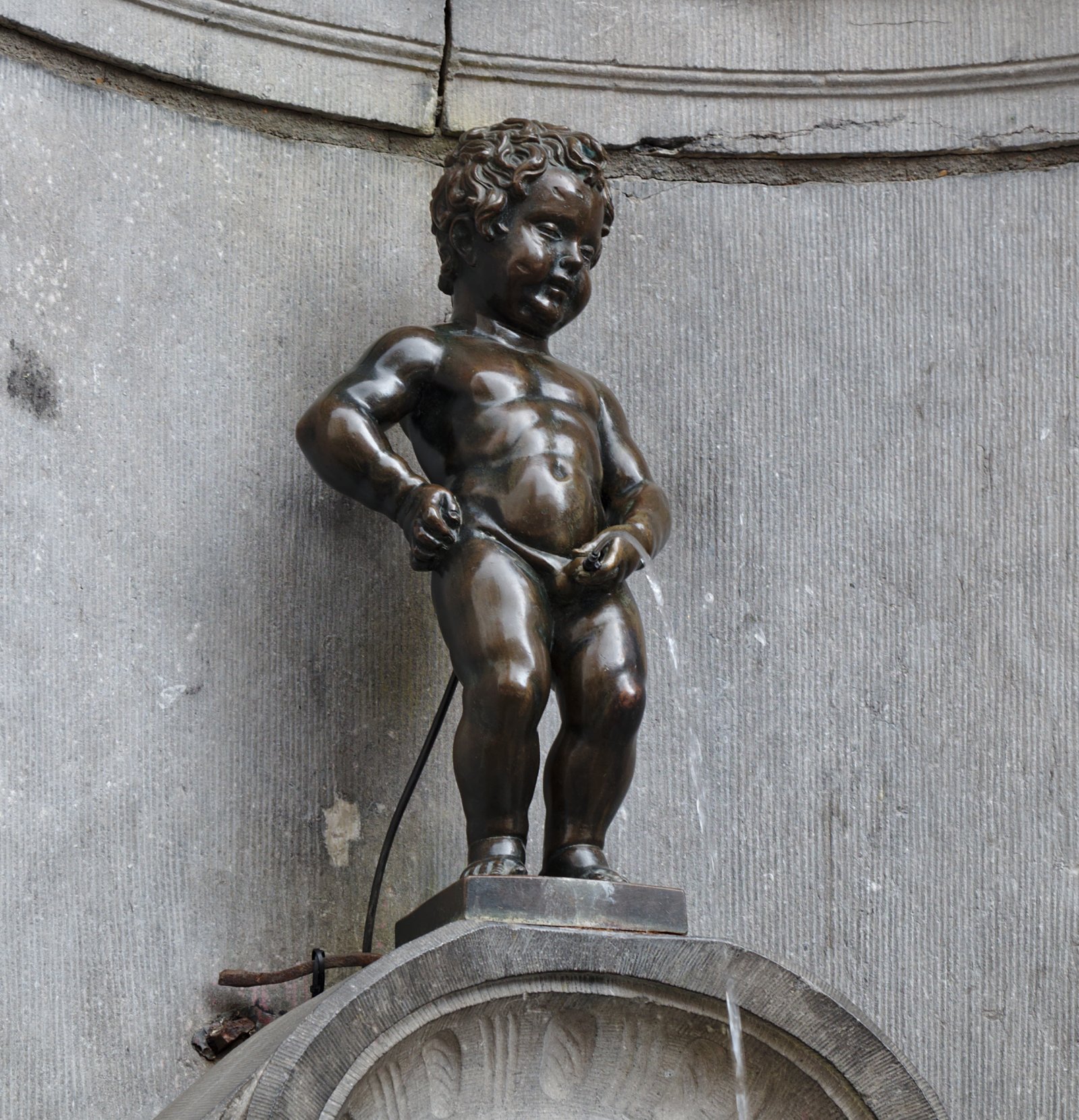 Il Manneken-Pis à Bruxelles - Bruxelles | Secret World Trip Planner
