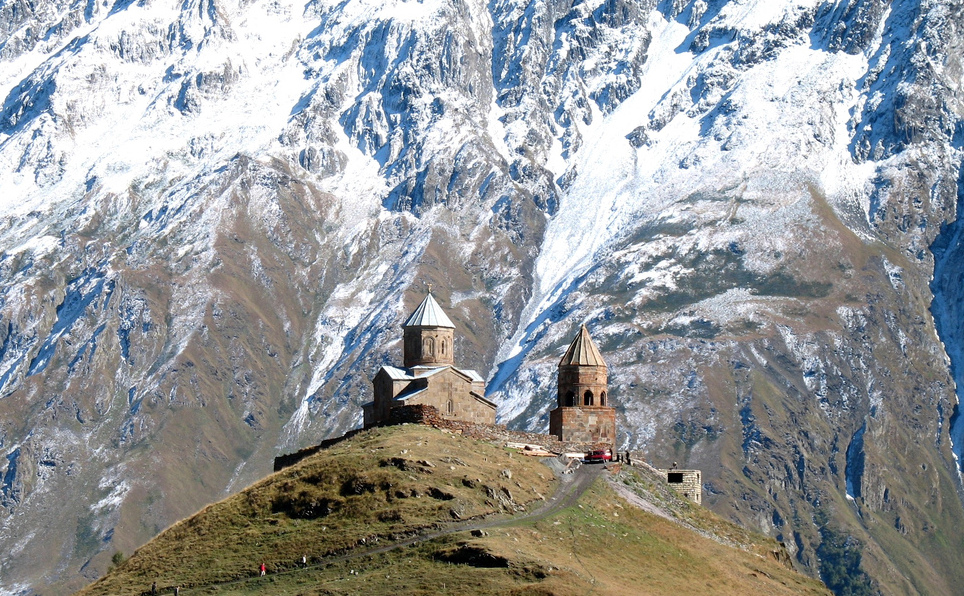 Gergeti Trinity Church — Stepantsminda