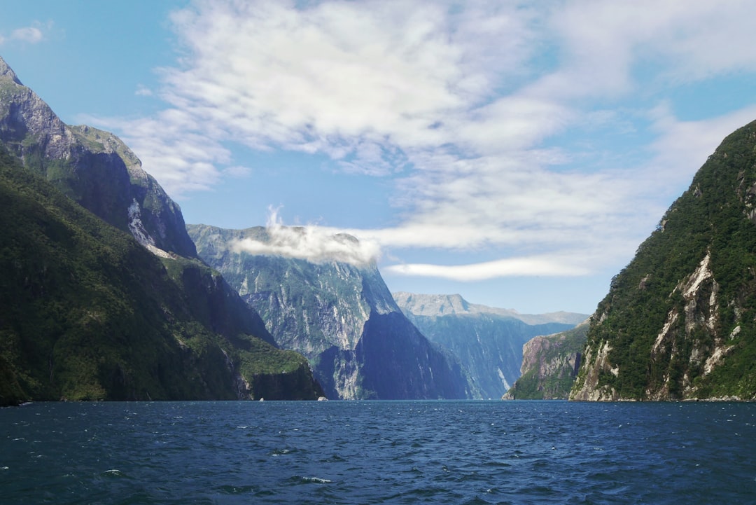 Milford Sound - l'attraction naturelle la plus spectaculaire de Nouvelle-Zélande - Milford Sound | Secret World Trip Planner