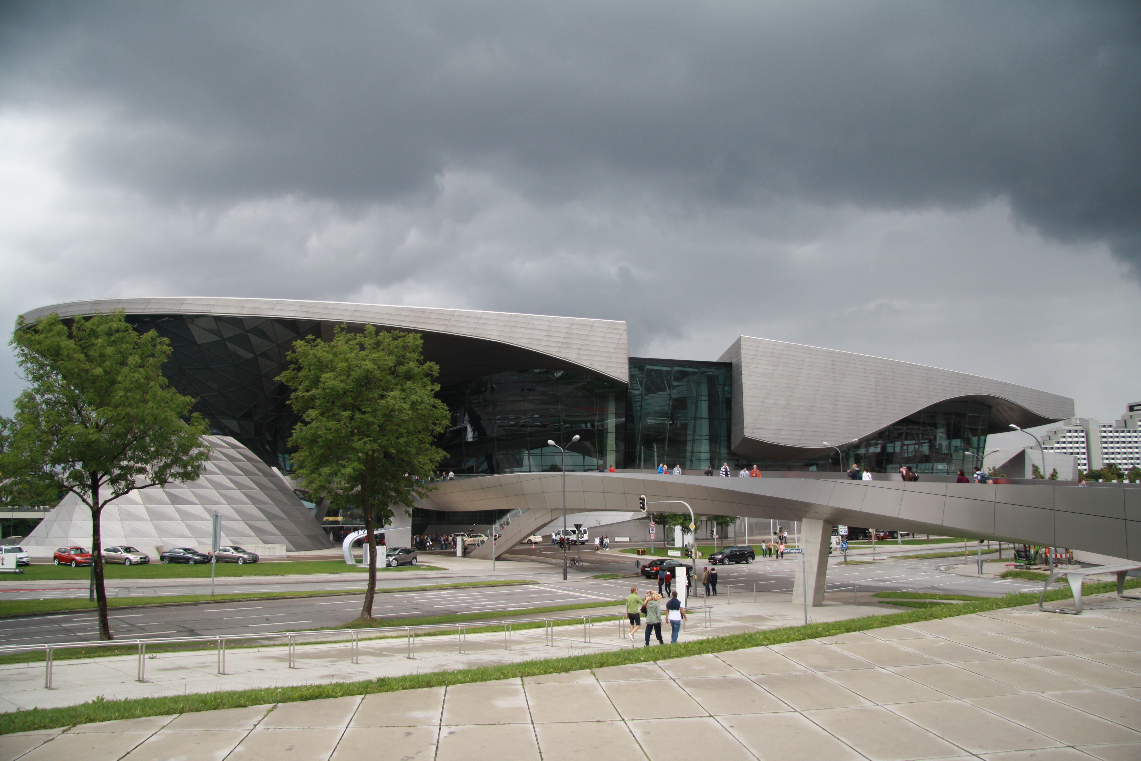 Museum BMW - Munchen - München | Secret World Trip Planner