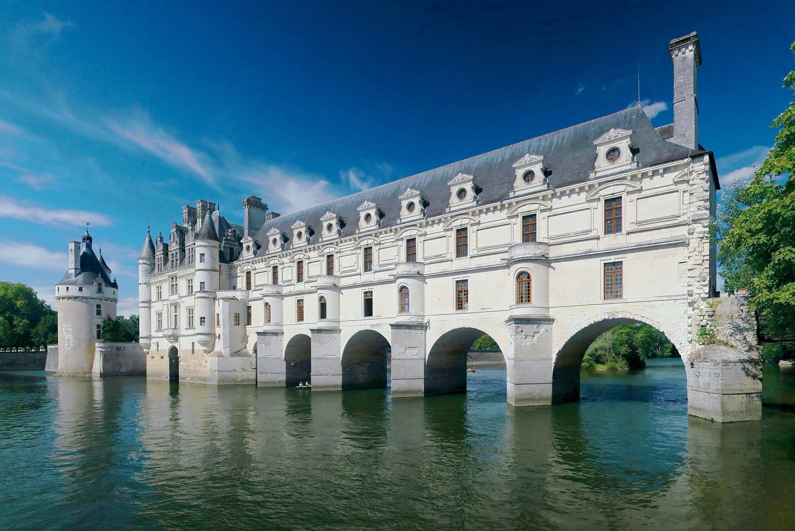 Château de Chenonceaux - Chenonceaux | Secret World Trip Planner