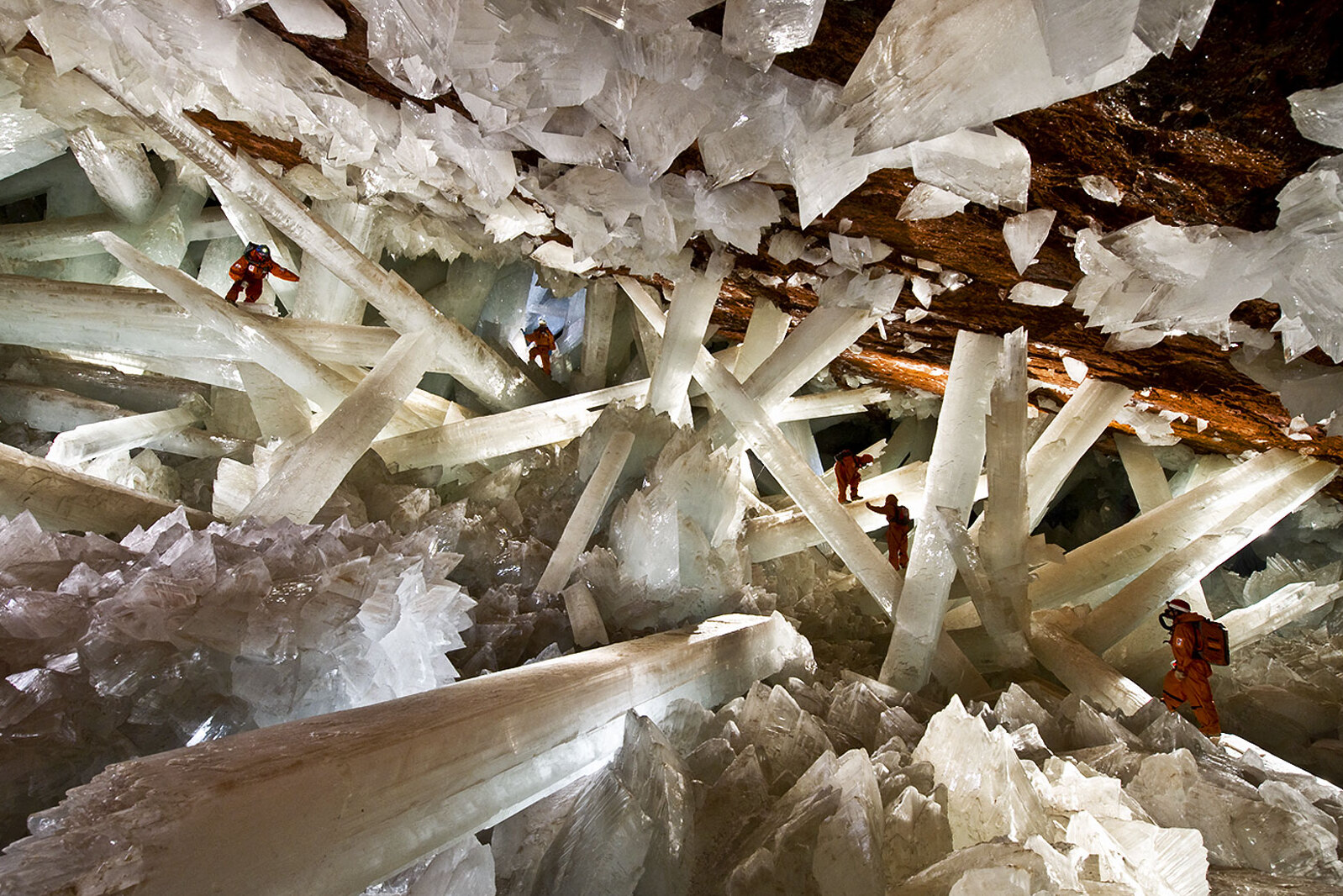 Naica Mine and its extraordinary selenite crystals. — Naica