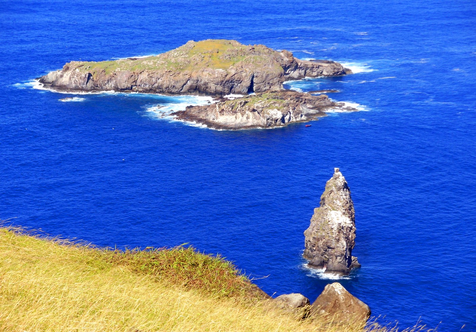Easter Island (Rapa Nui) in the Pacific Ocean - Isola di Pasqua | Secret World Trip Planner