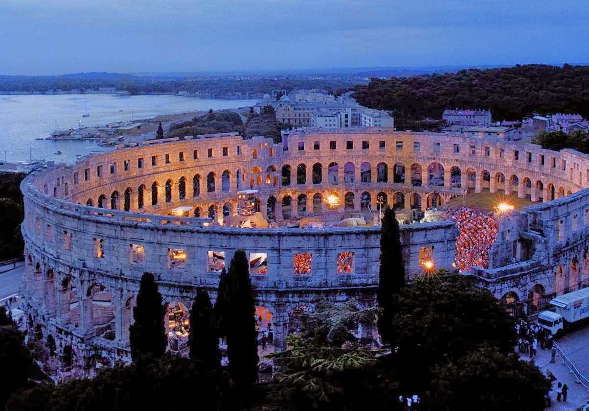 L'arène de Pula est la sixième plus grande arène romaine conservée. — Pula