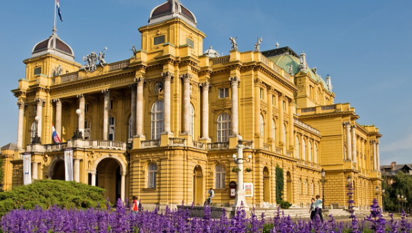 Le théâtre national croate à Zagreb — Zagreb
