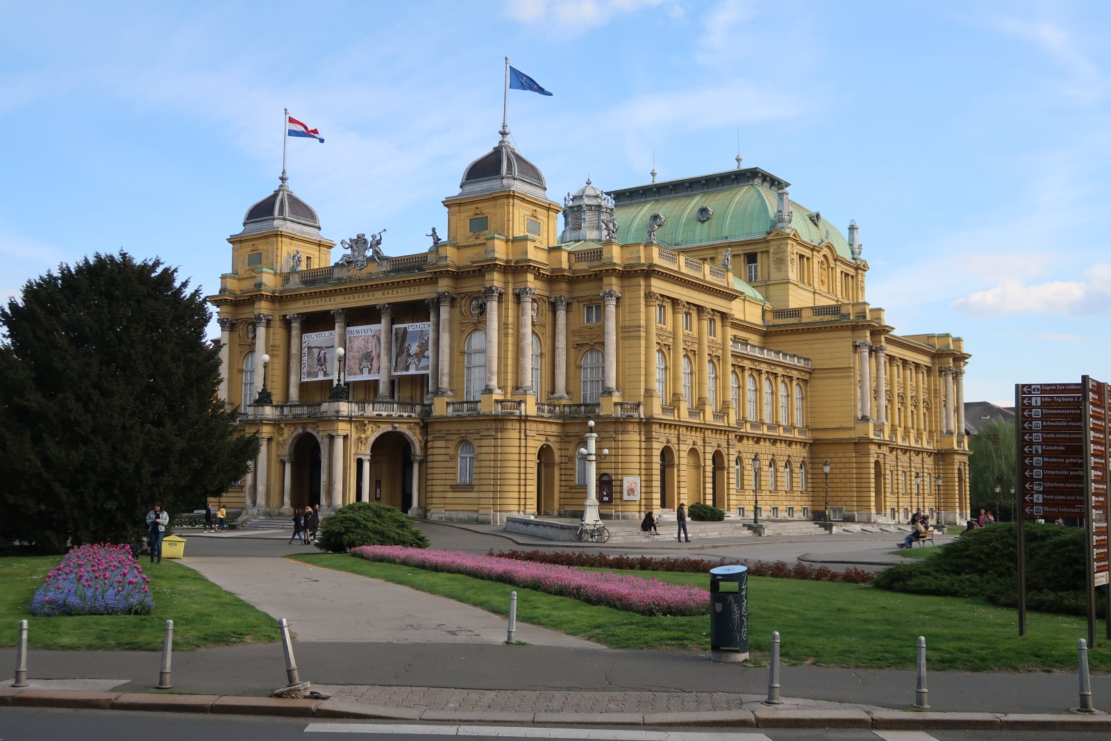 Le théâtre national croate à Zagreb - Zagreb | Secret World Trip Planner