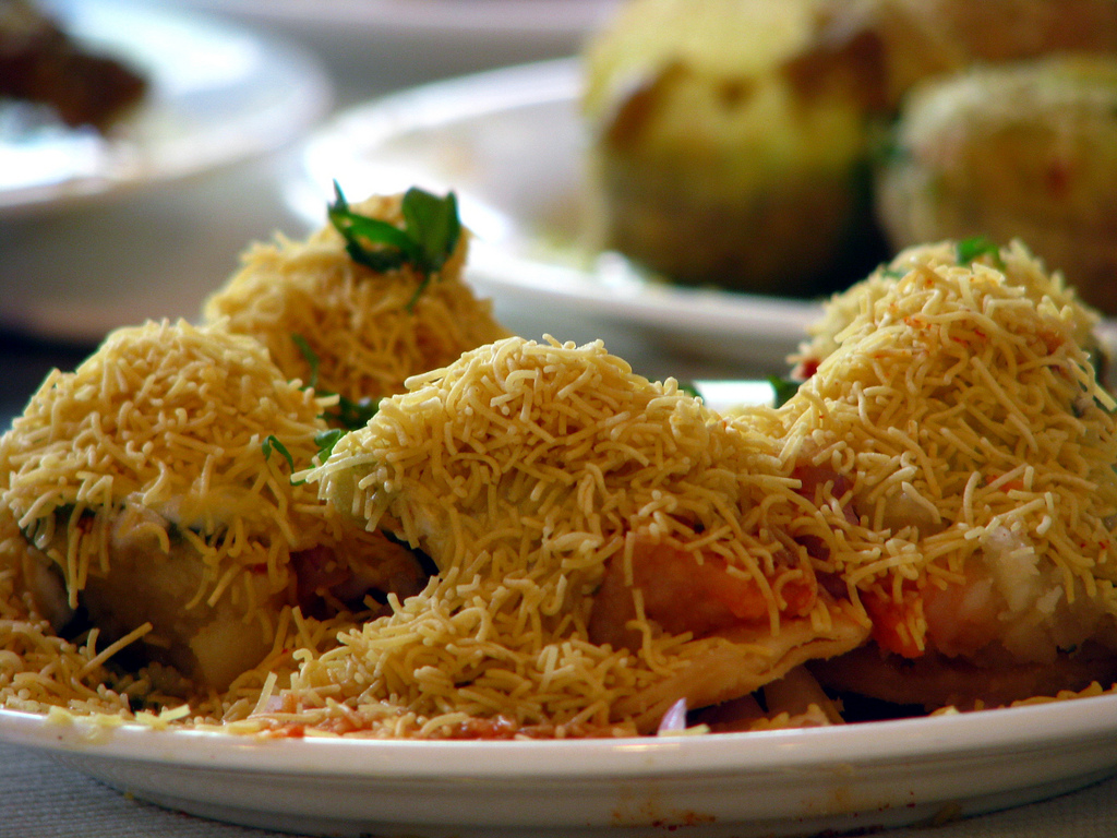 Sev Puri : la nourriture de rue la plus populaire à Mumbai, et la plus - Mumbai | Secret World Trip Planner