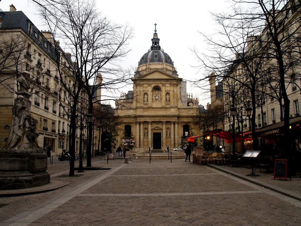 Richelieu and the Chapelle de la Sorbonne - Paris | Secret World Trip Planner