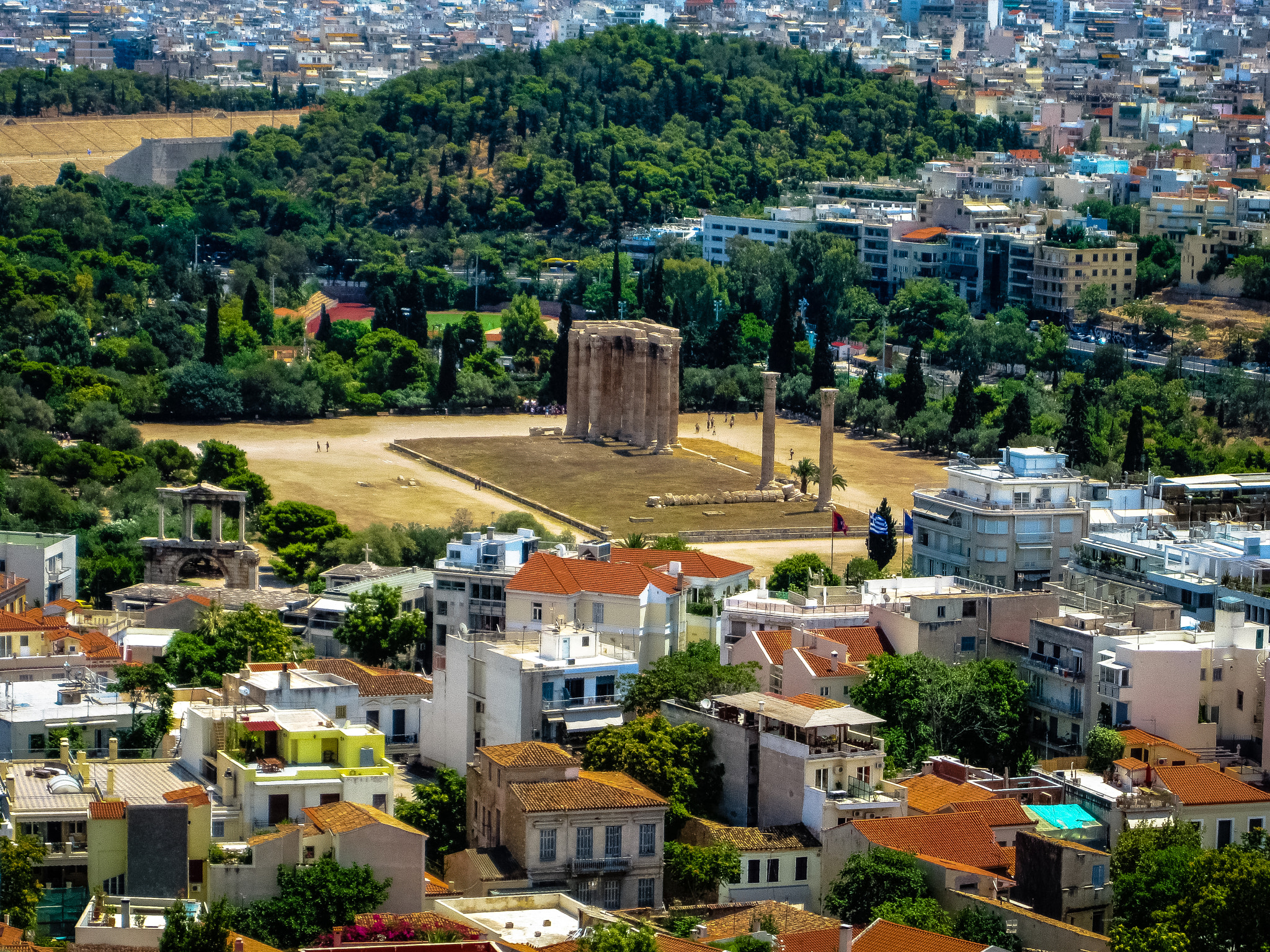 Athens | The Temple of Olympian Zeus - Atene | Secret World Trip Planner
