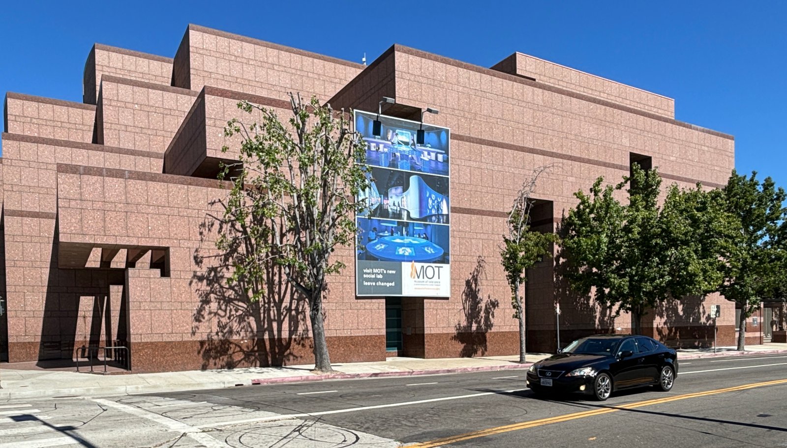 Le musée de la tolérance - Los Angeles | Secret World Trip Planner