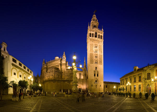 The Plaza de Virgen de los Reyes in Seville — Sevilla