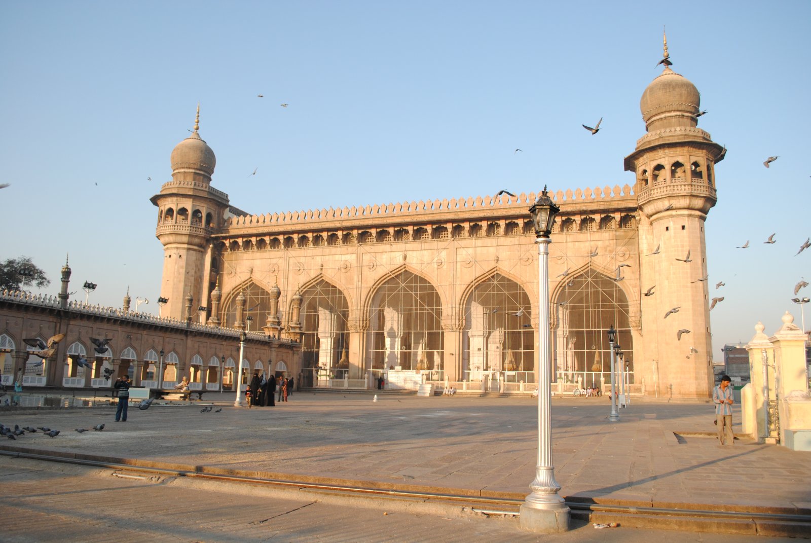 Hyderabad's Mecca Masjid - Hyderabad | Secret World Trip Planner