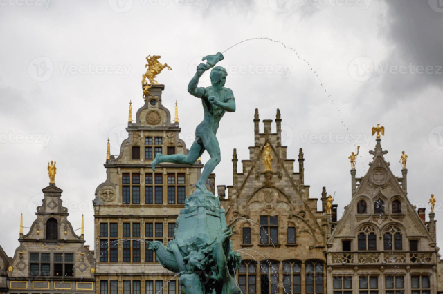 La Fontana di Brabo - Antwerpen | Secret World Trip Planner