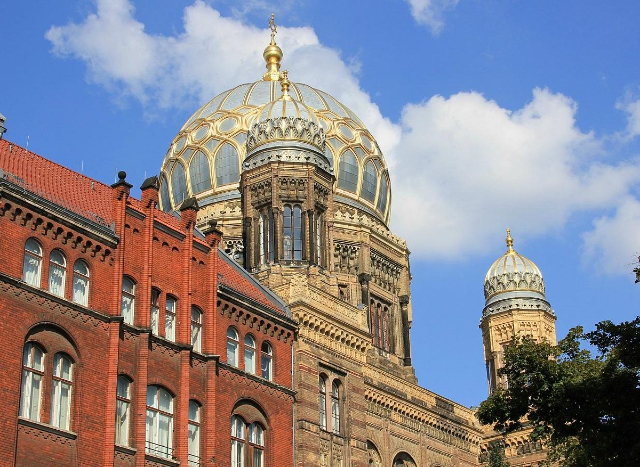 The New Synagogue - Berlin | Secret World Trip Planner