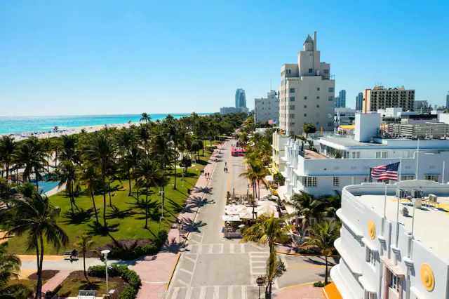 Miami Beach's Art Deco District — Miami Beach