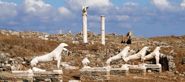 Delos Island Archeology - Delos | Secret World Trip Planner