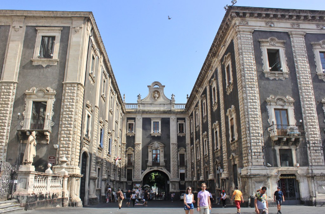 Porta Uzeda - Catania | Secret World Trip Planner