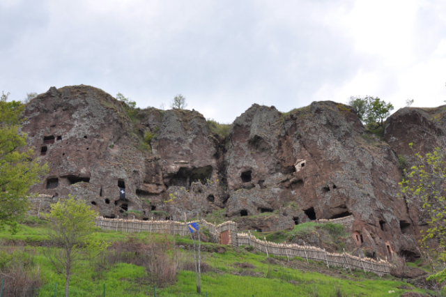 Caves of Jonas — Saint-Pierre-Colamine