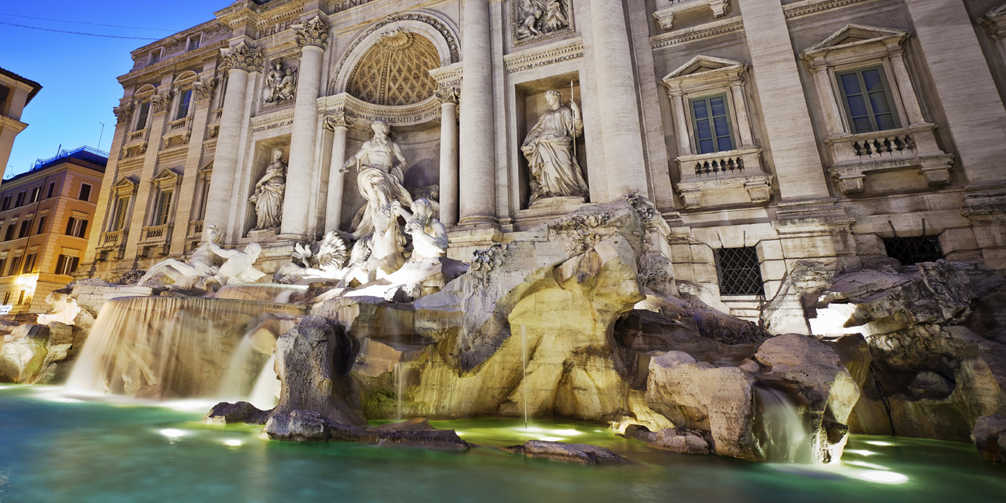 Chemchemi ya Trevi - Roma | Secret World Trip Planner