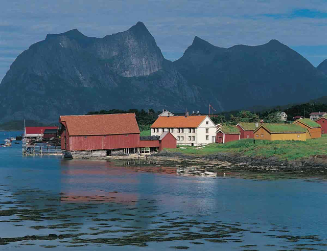 Kjerringøy Gamle Handelssted - Fylkesveg 571 | Secret World Trip Planner