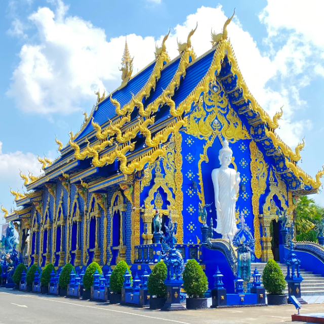 Il Tempio Blu - Amphoe Mueang Chiang Rai | Secret World Trip Planner