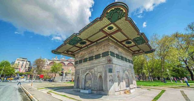 Tophane Fountain - Defterdar Ykş. No:2 | Secret World Trip Planner