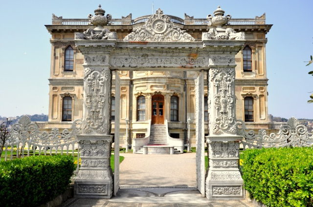 Palazzo di Küçüksu - Küçüksu Cd. | Secret World Trip Planner