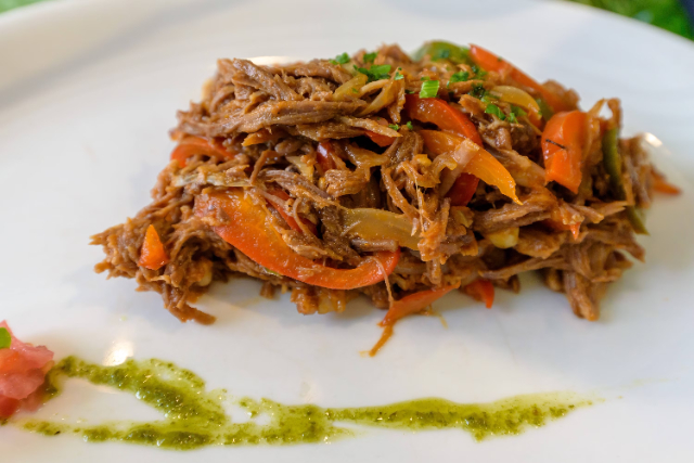 Ropa vieja  - Colón | Secret World Trip Planner