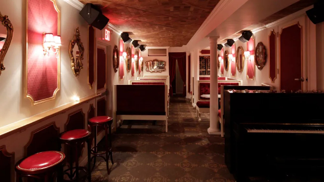 Nakts Le Boudoir: Slepenā Marijas Antuanetes istabā. - Brooklyn | Secret World Trip Planner