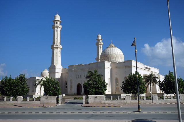 Sultan Qaboos Grand Mosque - Salalah | Secret World Trip Planner