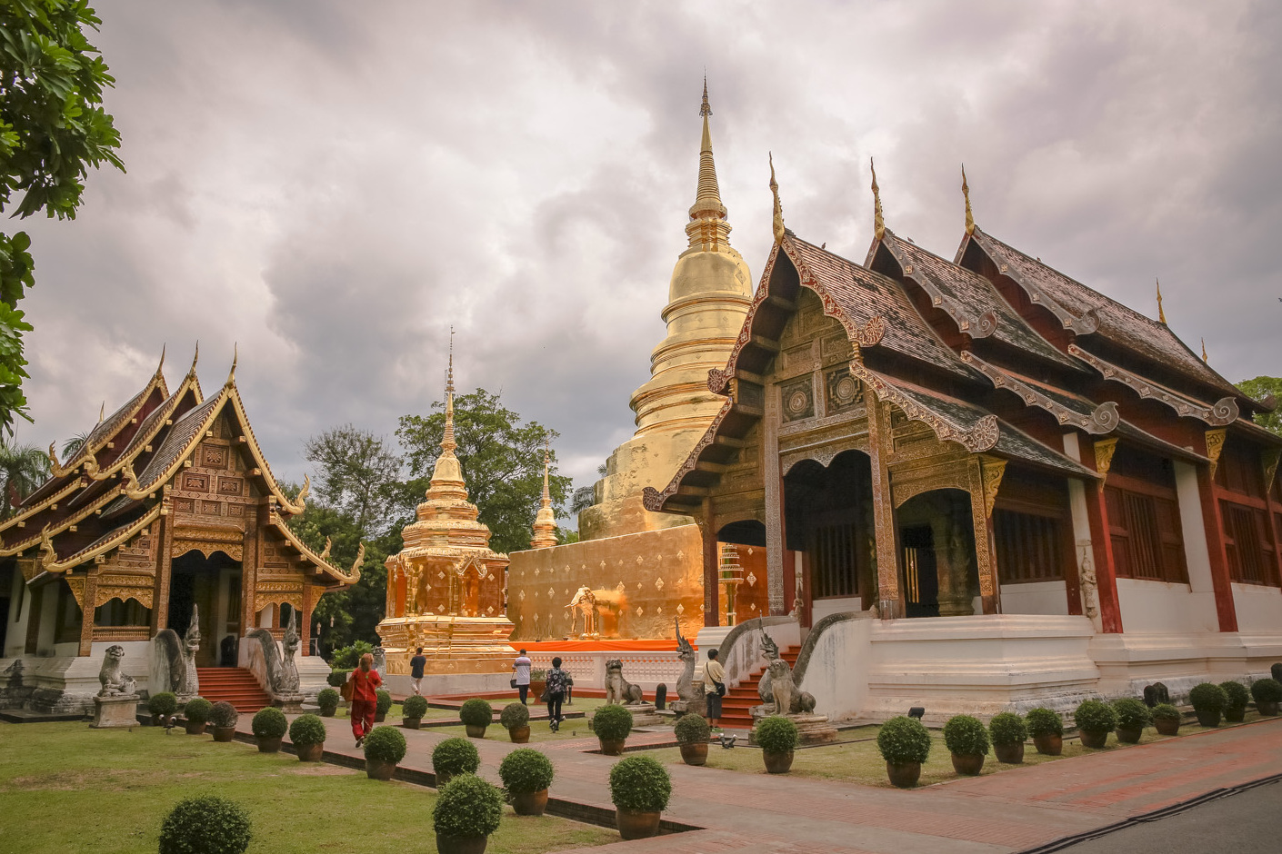 The Wat Phra Singh , the famous temple of Chiang Mai — Amphoe Mueang Chiang Mai