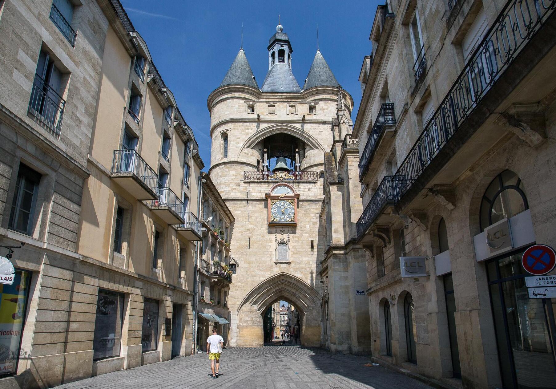 France | La Grosse Cloche, les plus anciens beffrois — Bordeaux
