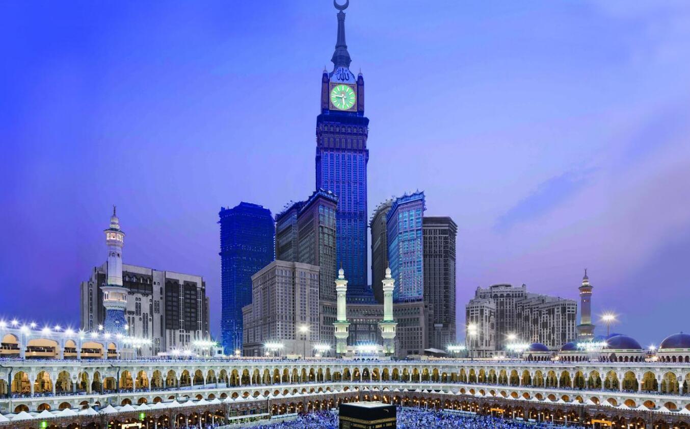 Fairmont hotel | The four clocks — Makkah