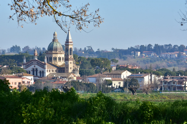Santuario di Campocavallo - Campocavallo | Secret World Trip Planner
