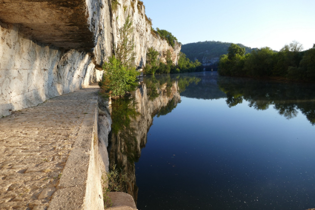 Le Lot" di Daniel Monnier - Bouziès | Secret World Trip Planner