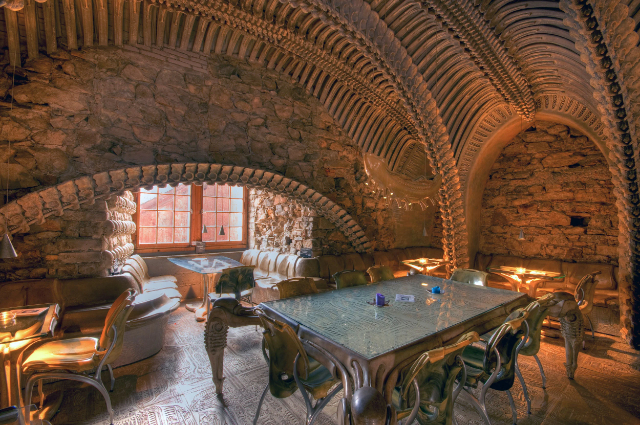Il Museo H.R. Giger - Gruyères | Secret World Trip Planner