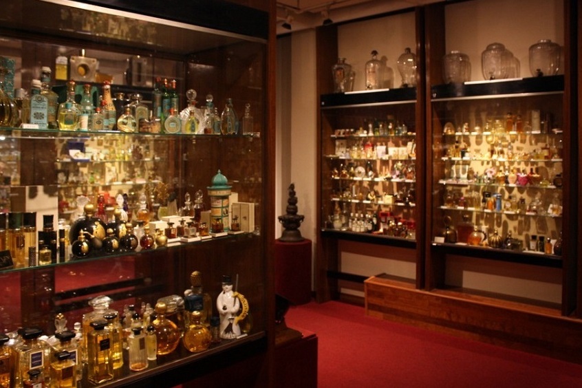 Barcelona: El Museu Del Perfum - Barcelona | Secret World Trip Planner