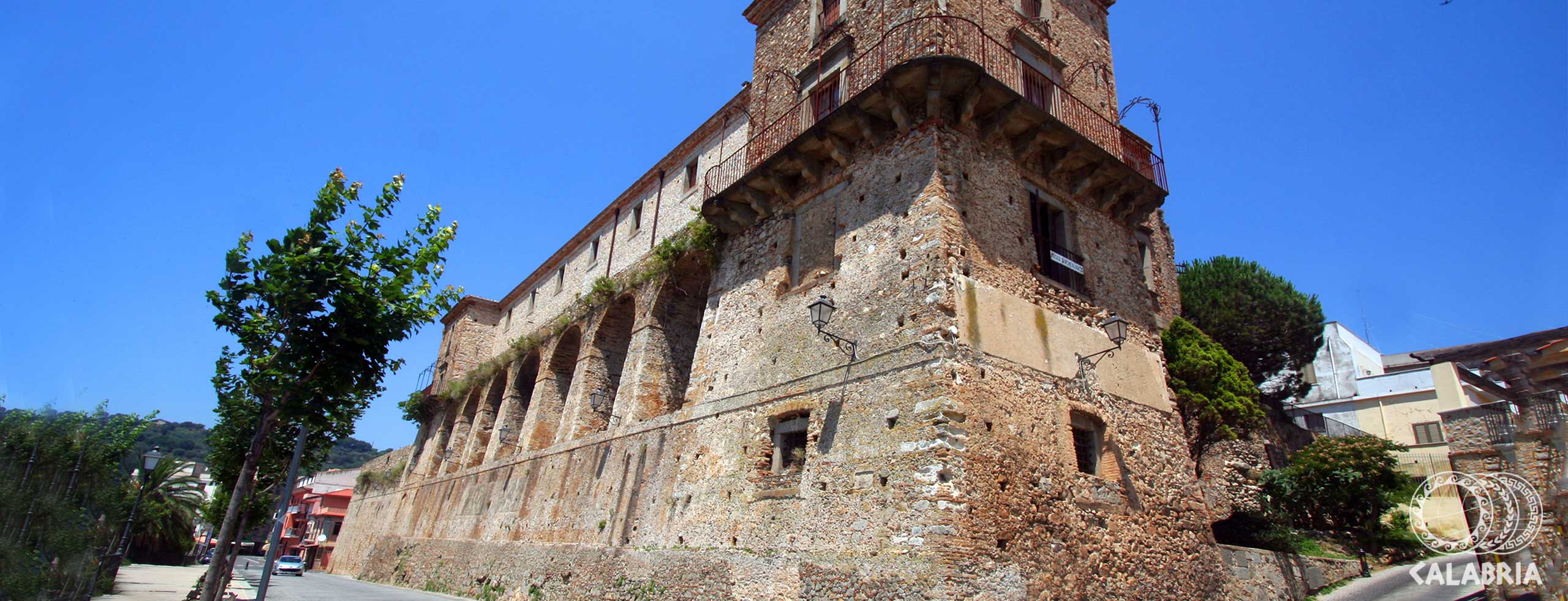 Nicotera:ປະເພດ Castle - Nicotera | Secret World Trip Planner