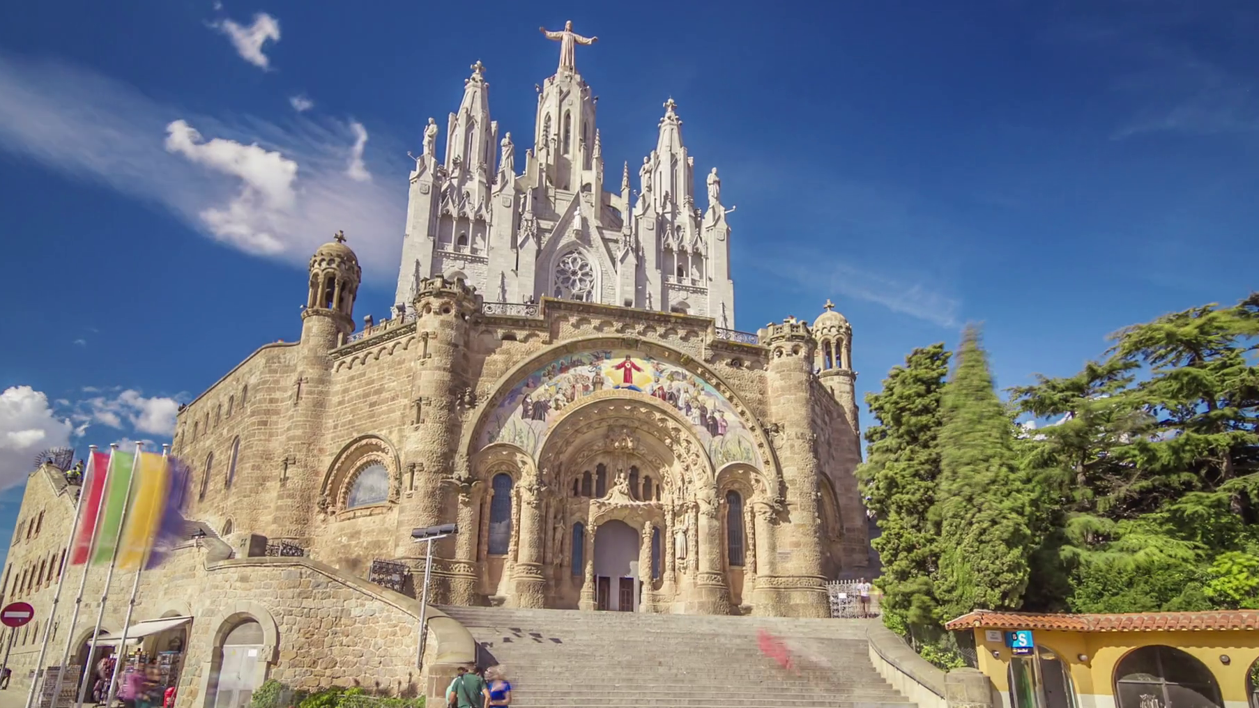 El Temple del Sagrat Cor de Jesús - Barcelona | Secret World Trip Planner