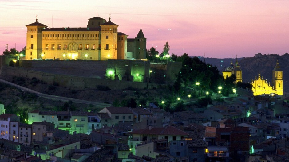 The historic town of Alcaniz — Alcañiz