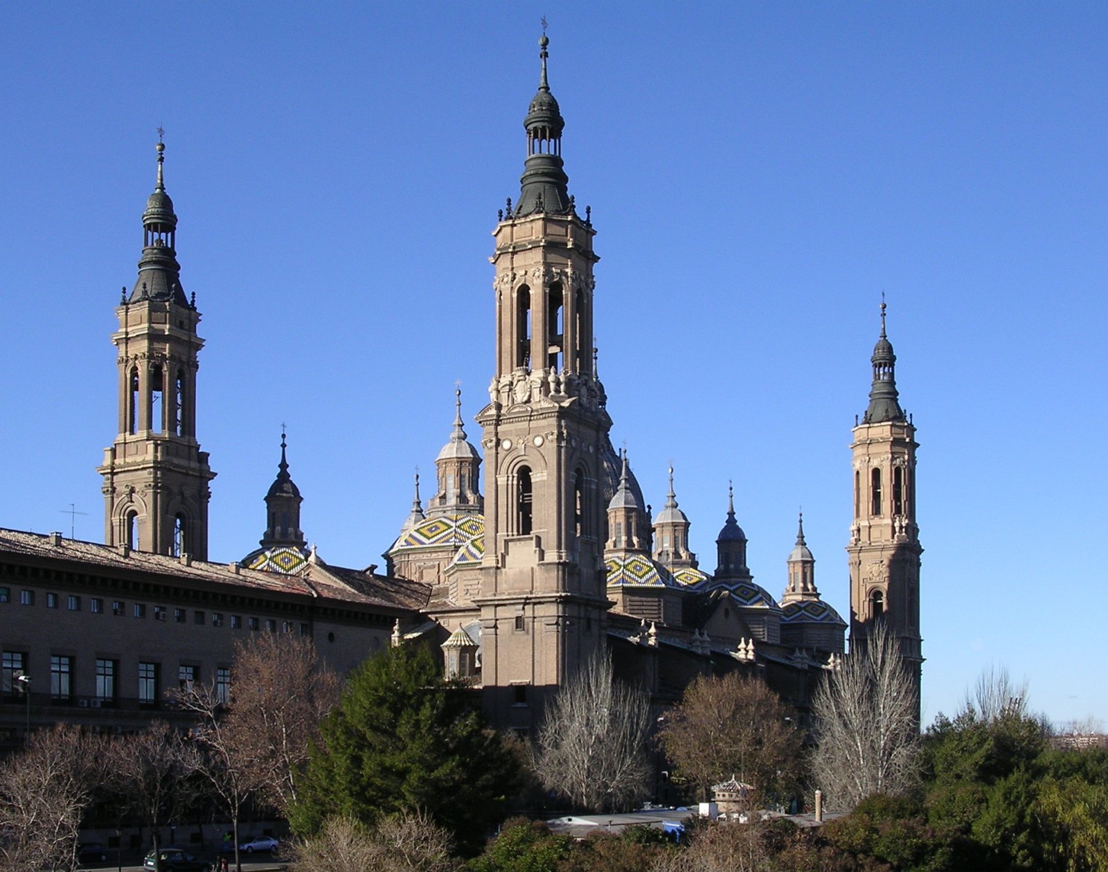 L'église du Pilar à Saragosse - Zaragoza | Secret World Trip Planner
