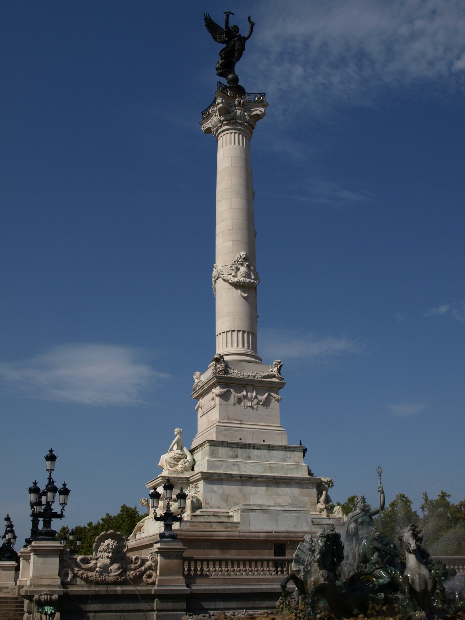 Monument aux Girondins - Bordeaux | Secret World Trip Planner