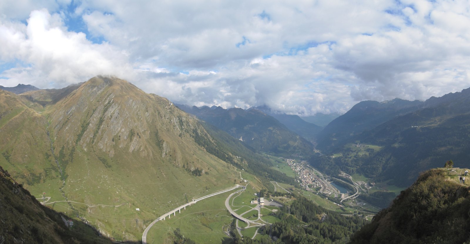 Gotthard pass - Passo del San Gottardo | Secret World Trip Planner