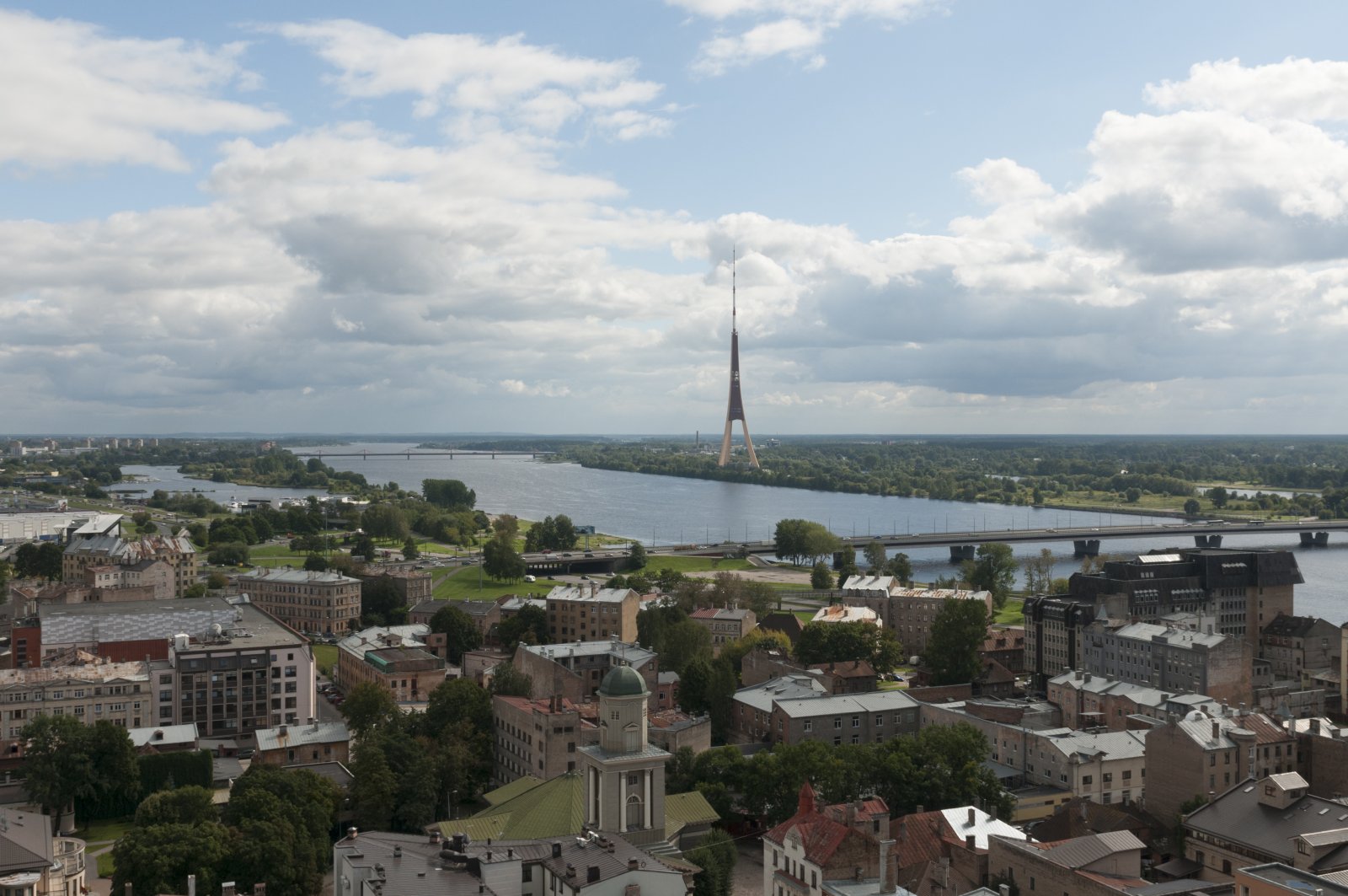 ਲਾਤਵੀ ਅਕੈਡਮੀ ਸਾਇੰਸਜ਼ ਦੇ ਵਿਚ ਲਾਤਵੀਆ - Riga | Secret World Trip Planner