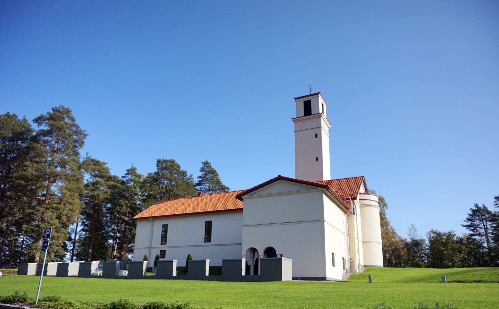 Église Muurame - Sanantie 7 | Secret World Trip Planner