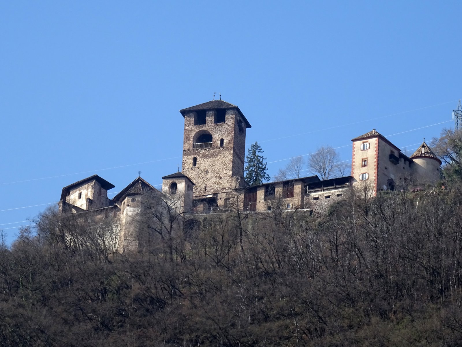 Burg Payrsberg ou château de Bavaro à Nalles - 1 | Secret World Trip Planner